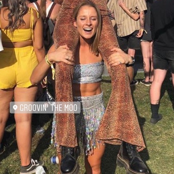 HER PONY | Monet bandeau and flares set in leopard print - Picture 11 of 11